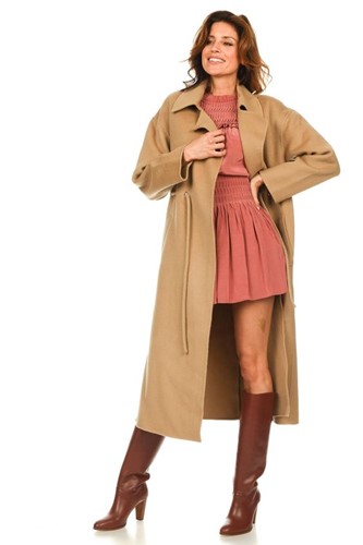 Camel coat, camel jas voor warme kleurtypes.
