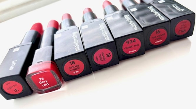 Tips voor het perfect aanbrengen van rode lipstick.