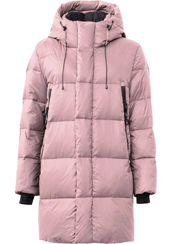 Oudroze winterjas voor het zomertype.