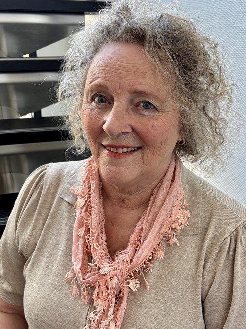 Hoe kun je een neutrale kleur verhelderen?