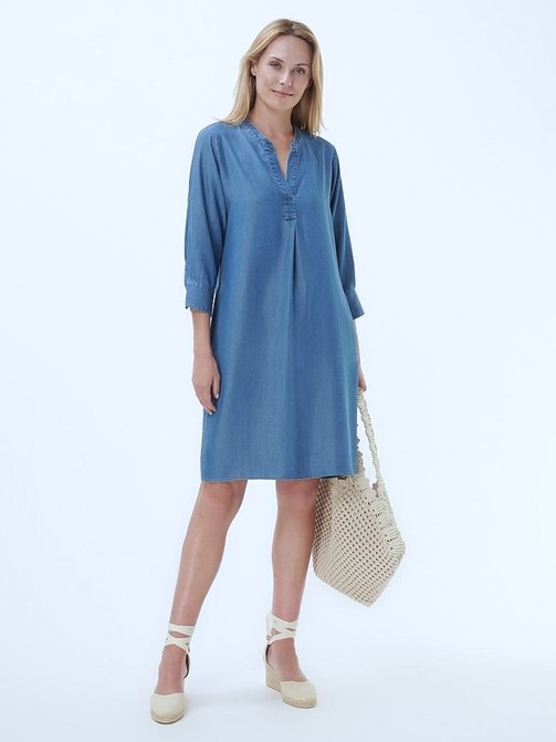 Zomerkleding.