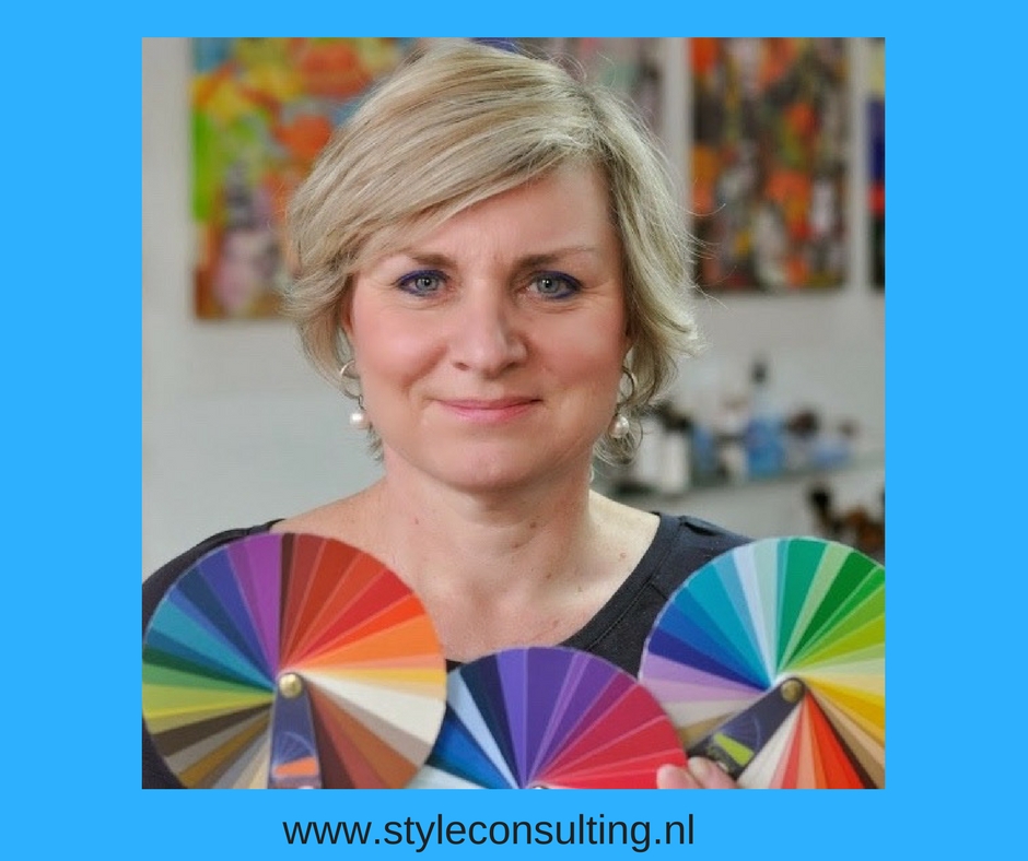 Kleurenwaaiers  kopen Colour Me Beautiful systeem