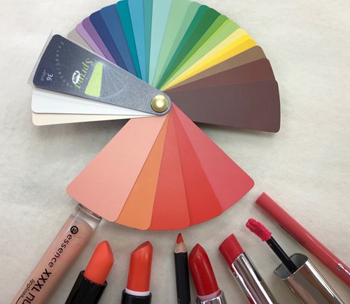 Lipstick-kleuren voor het (warme) lentetype.